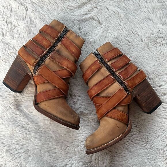 FREEBIRDS BY STEVEN Hustl Ankle Boots Strappy Buckle Sz. 7 - Picture 3 of 9